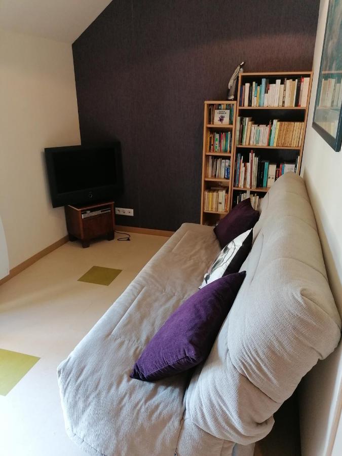 Maison Renovee En Pierres Sejour Spacieux Avec Jardin Et Terrasse Amenagee Pres Omaha Beach & Bayeux A 5Mn De La Mer Tous Commerces Commes Eksteriør billede