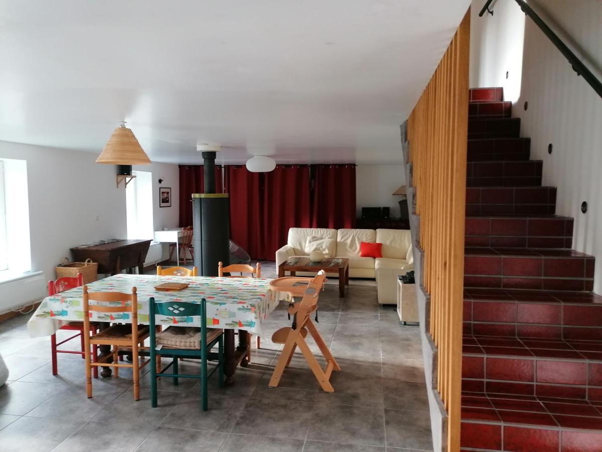 Maison Renovee En Pierres Sejour Spacieux Avec Jardin Et Terrasse Amenagee Pres Omaha Beach & Bayeux A 5Mn De La Mer Tous Commerces Commes Eksteriør billede